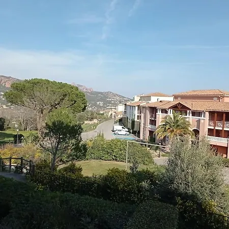 Cap Esterel Climatise Vue Partielle Apartman Saint-Raphaël