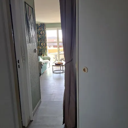 Cap Esterel Climatise Vue Partielle Apartment Saint-Raphael (Var)